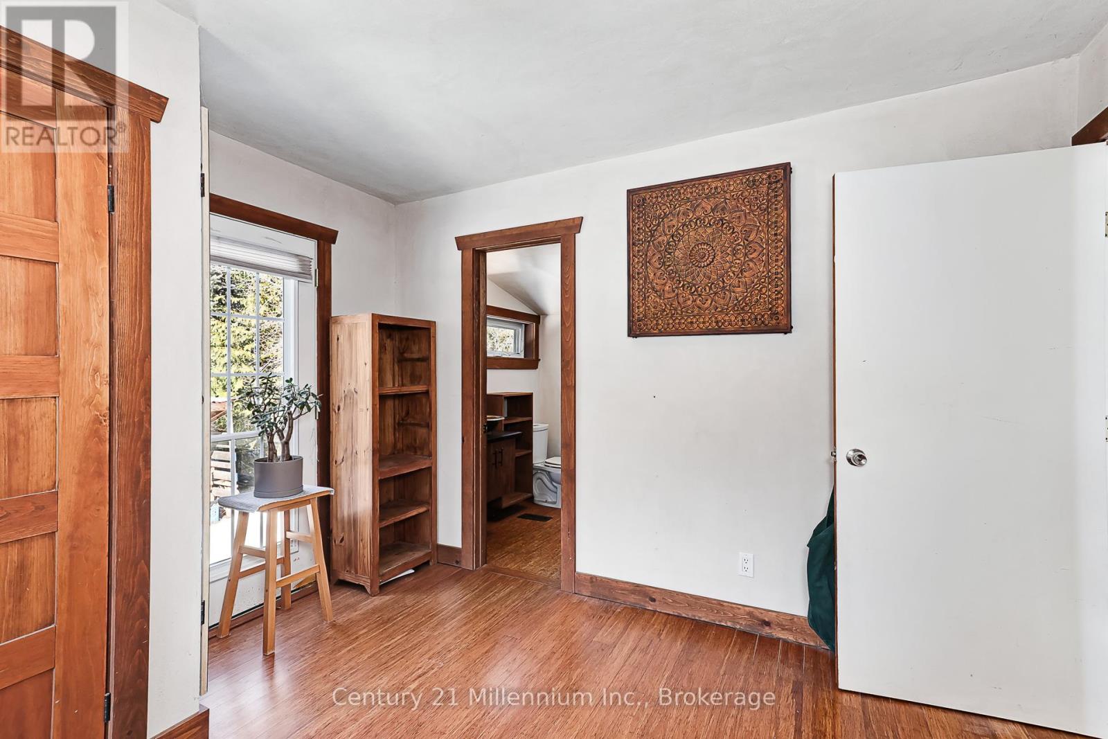 129 Edward Street, Blue Mountains, Ontario  N0H 1J0 - Photo 27 - X12875692