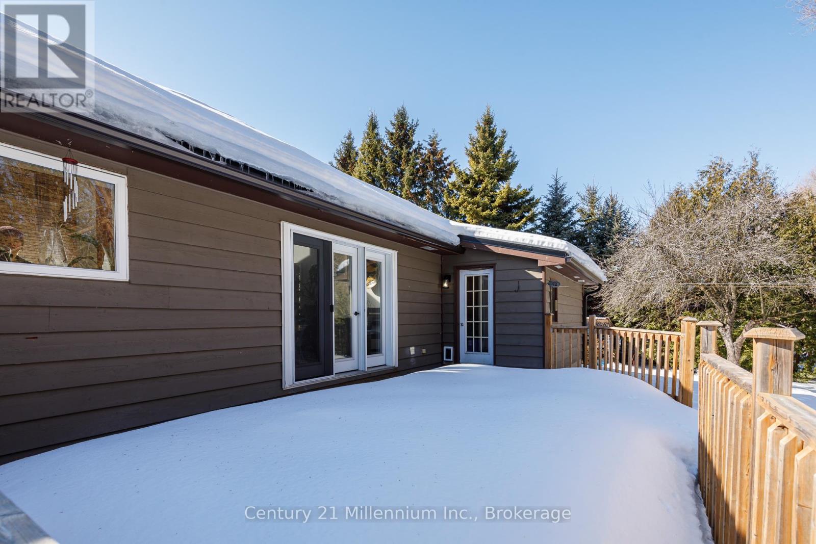 129 Edward Street, Blue Mountains, Ontario  N0H 1J0 - Photo 34 - X12875692