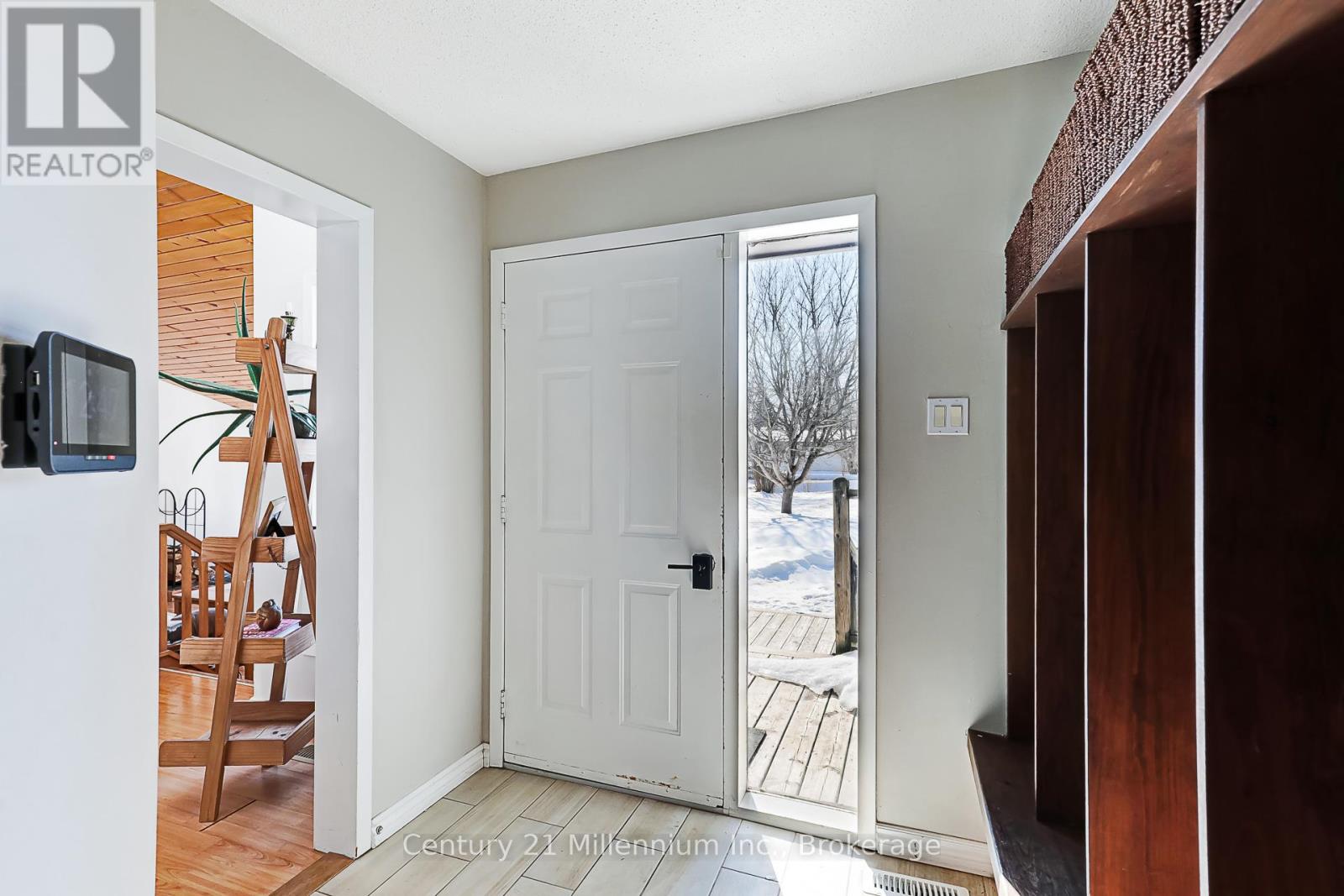 129 Edward Street, Blue Mountains, Ontario  N0H 1J0 - Photo 4 - X12875692