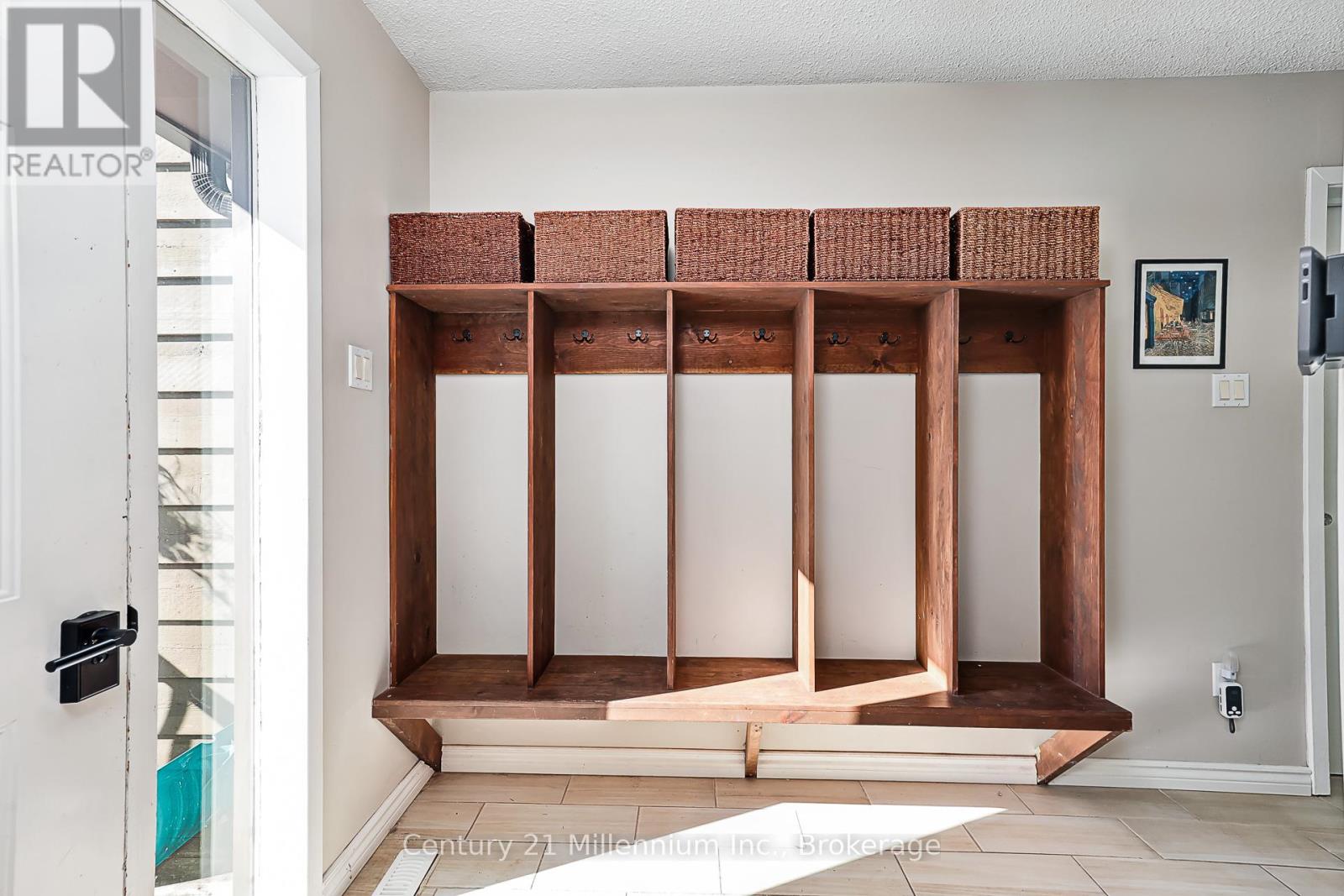 129 Edward Street, Blue Mountains, Ontario  N0H 1J0 - Photo 5 - X12875692