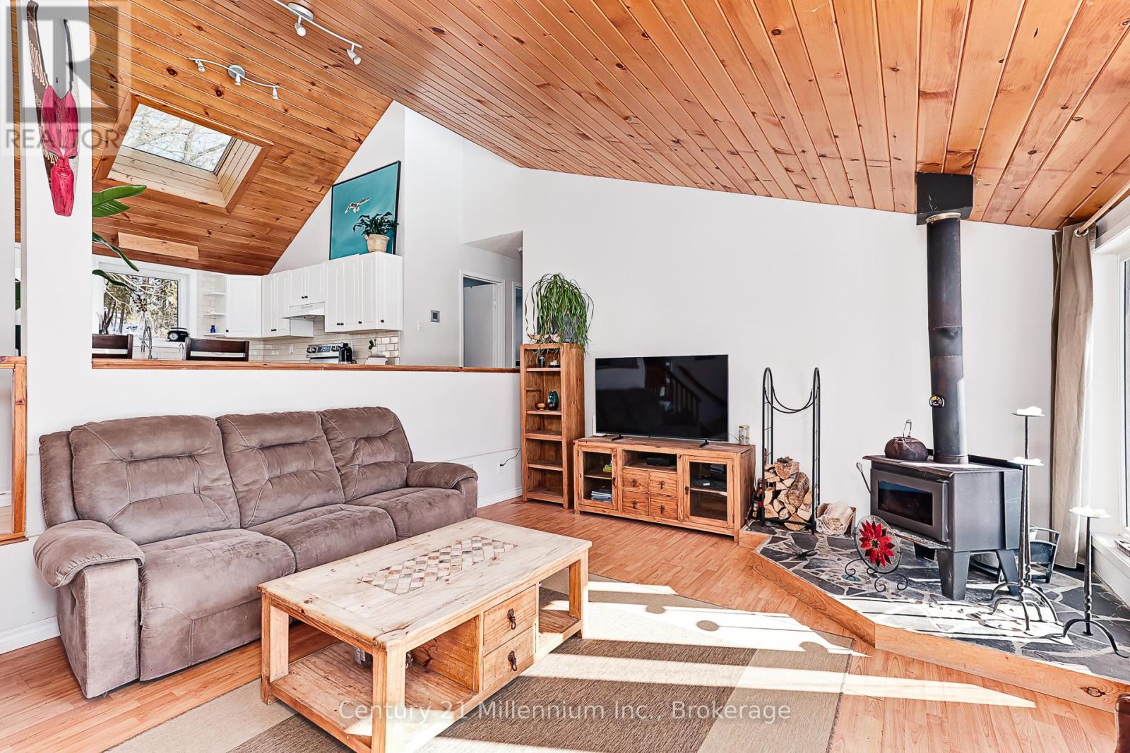 129 Edward Street, Blue Mountains, Ontario  N0H 1J0 - Photo 8 - X12875692