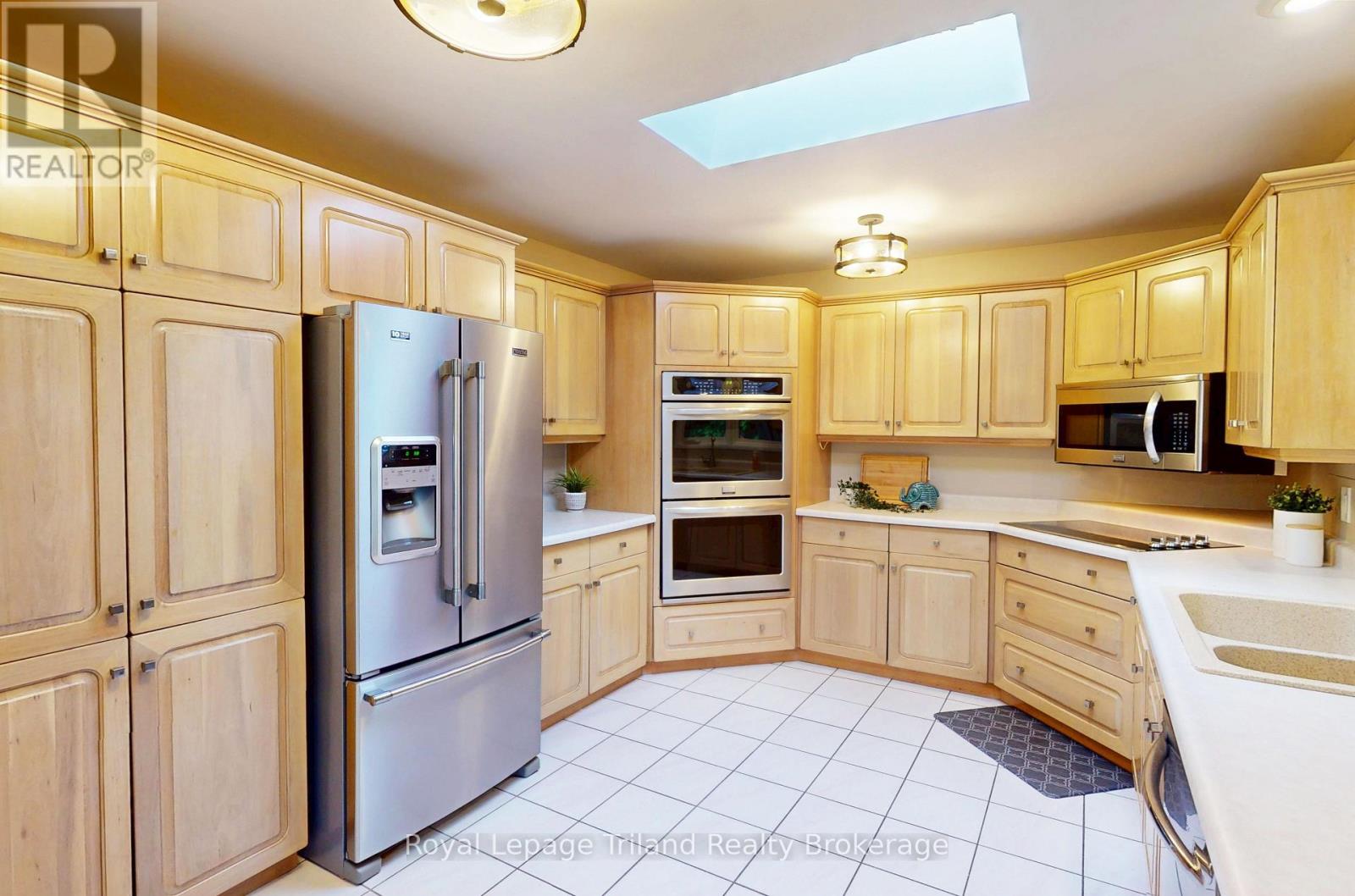 444 Lee Avenue, Woodstock, Ontario  N4S 6Y3 - Photo 12 - X12875450