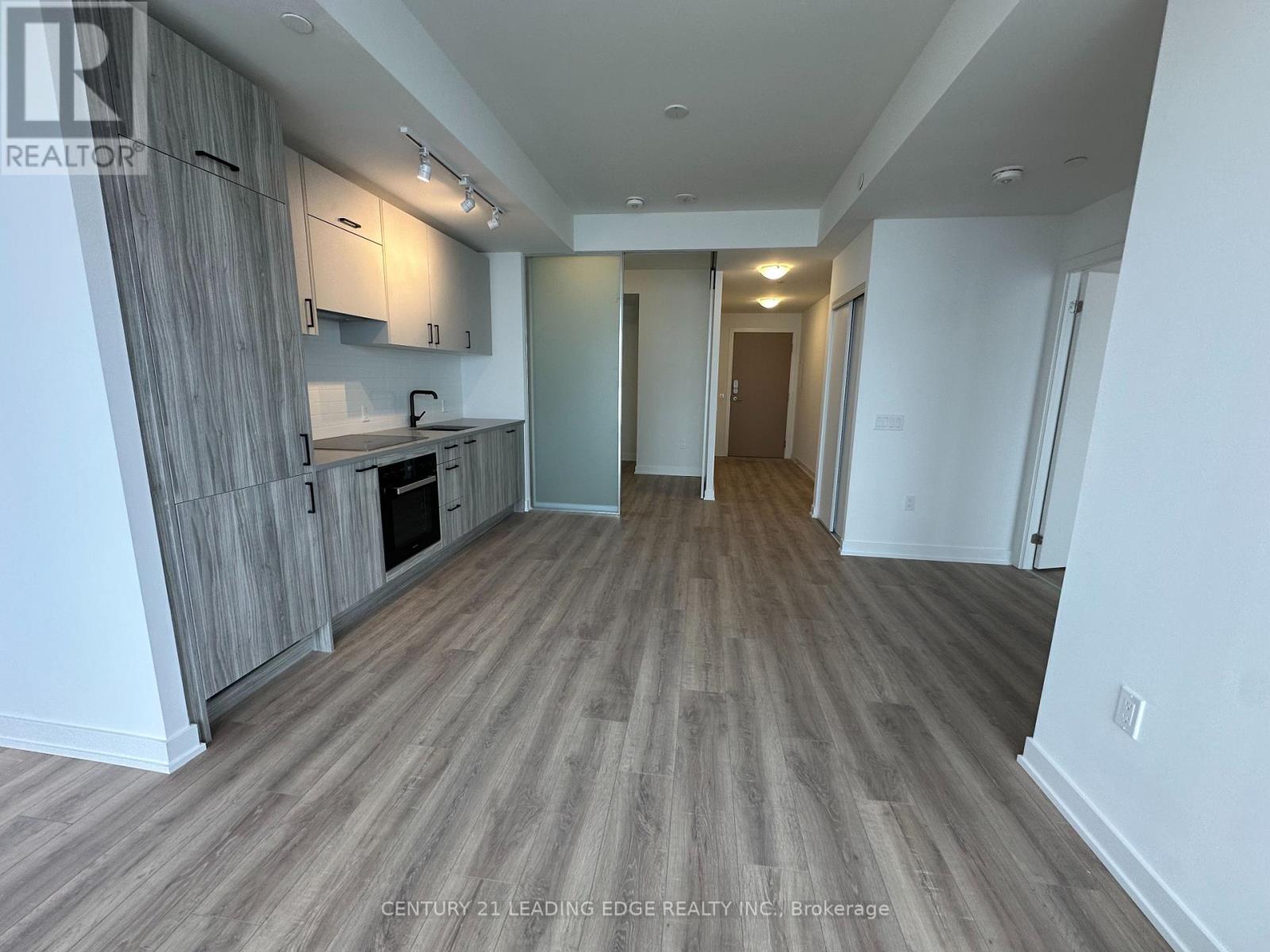 3016 - 1 Quarrington Lane, Toronto, Ontario  M3C 0S4 - Photo 2 - C12849152
