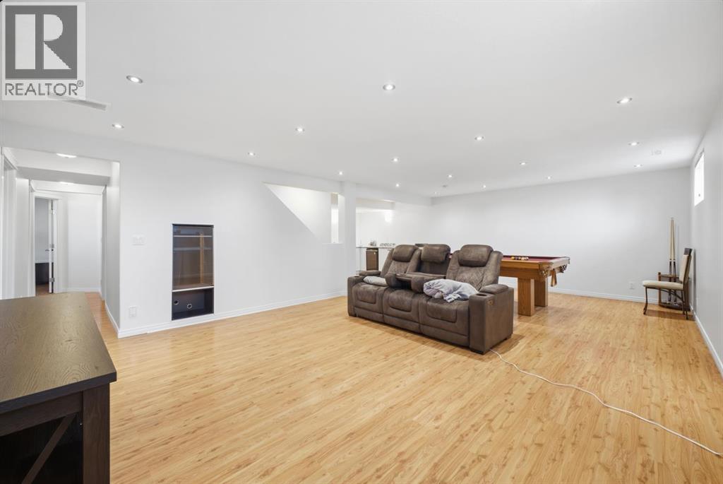 11 Falcon Ridge Drive, Sylvan Lake, Alberta  T4S 1Z2 - Photo 19 - A2292812