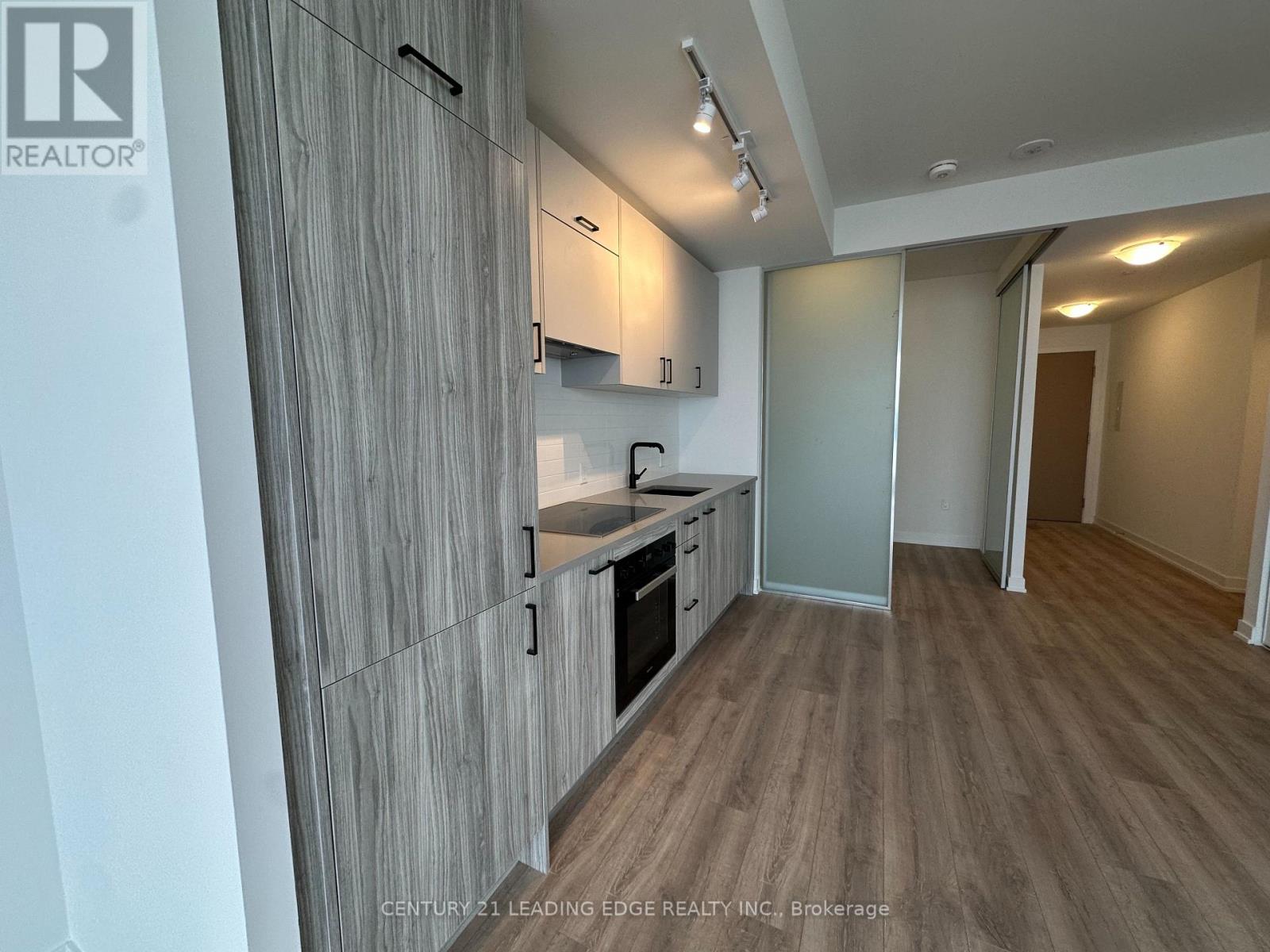 3016 - 1 Quarrington Lane, Toronto, Ontario  M3C 0S4 - Photo 7 - C12849152