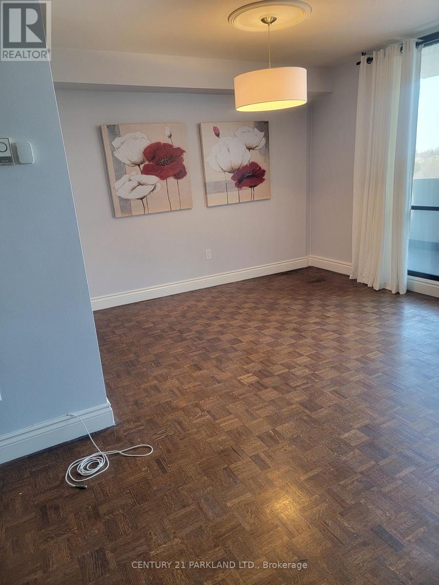 1102 - 3 Massey Square, Toronto, Ontario  M4C 5L5 - Photo 13 - E12831694