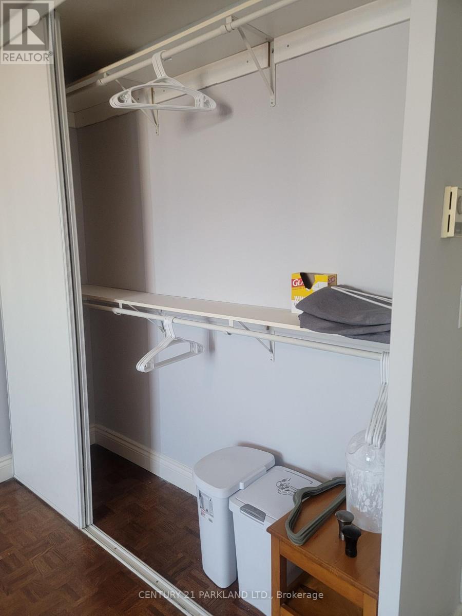 1102 - 3 Massey Square, Toronto, Ontario  M4C 5L5 - Photo 22 - E12831694