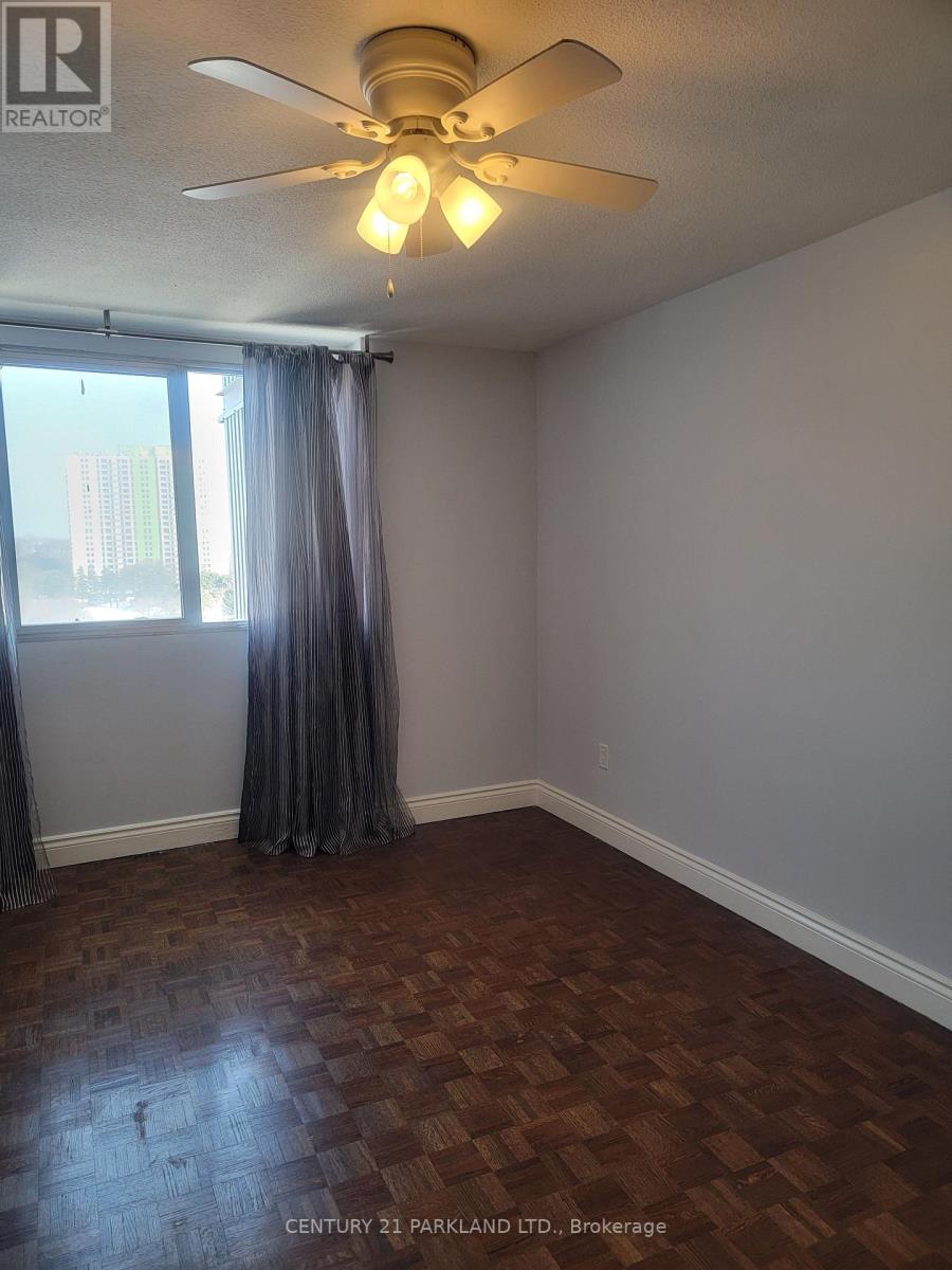 1102 - 3 Massey Square, Toronto, Ontario  M4C 5L5 - Photo 21 - E12831694