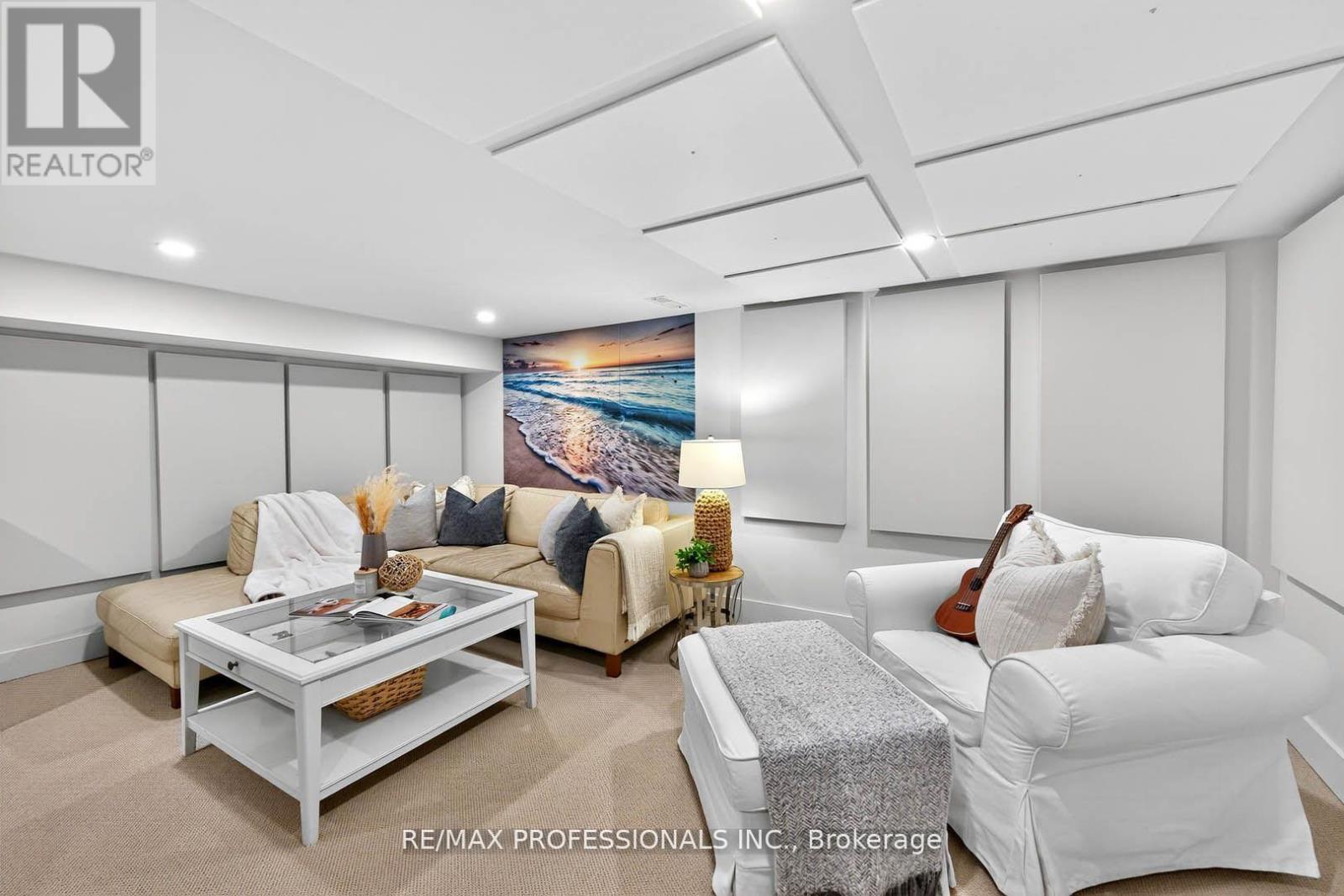 22 Ninth Street, Toronto, Ontario  M8V 3E3 - Photo 36 - W12754520