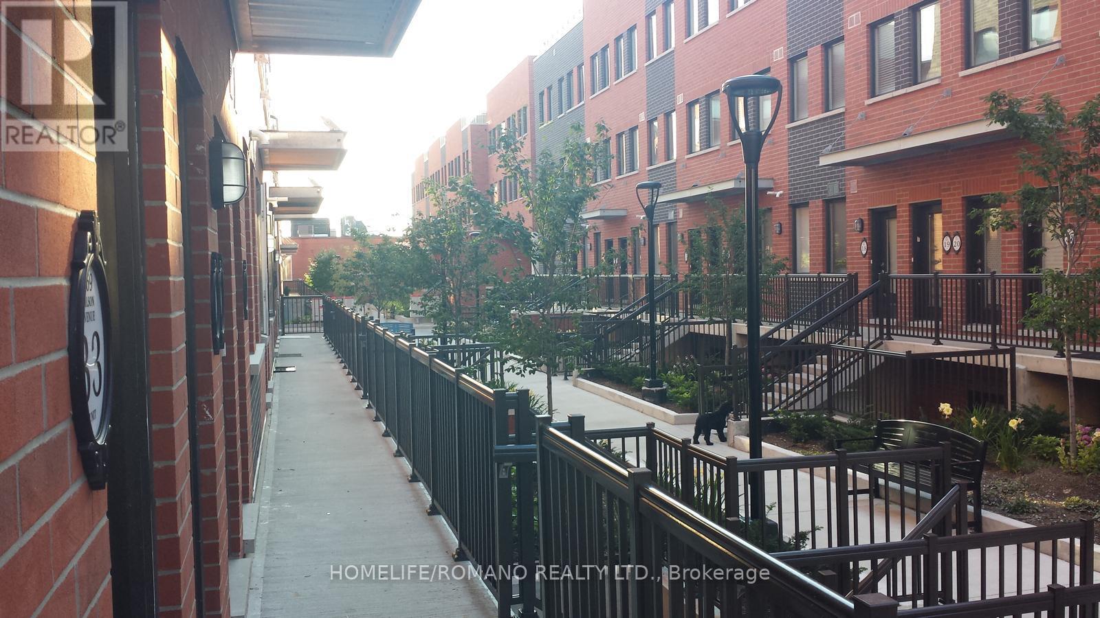 33 - 869 Wilson Avenue, Toronto (Downsview-Roding-Cfb), Ontario  M3K 0A4 - Photo 22 - W12875360