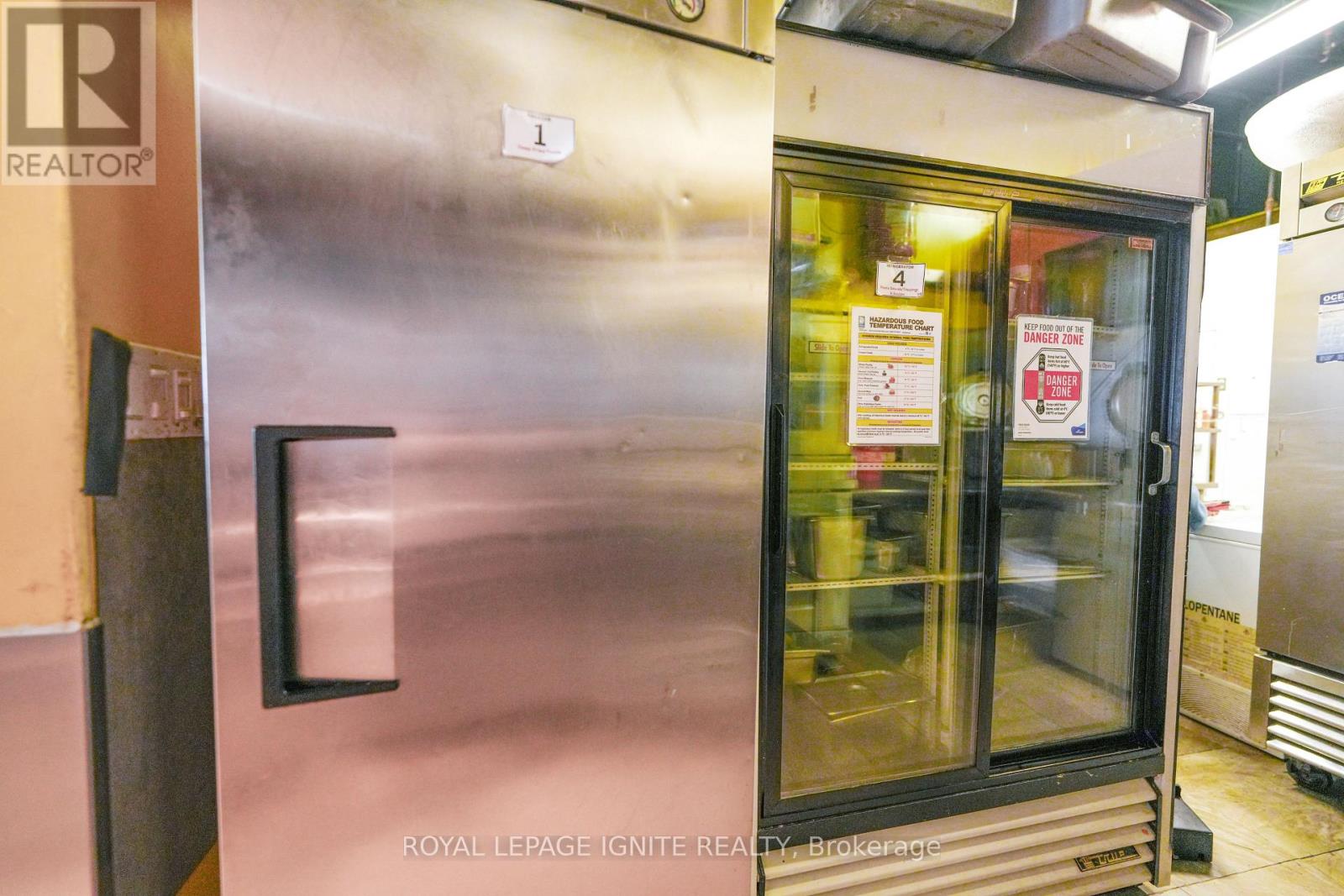 9 - 200 Carnwith Drive E, Whitby, Ontario  L1M 0A1 - Photo 14 - E12873770