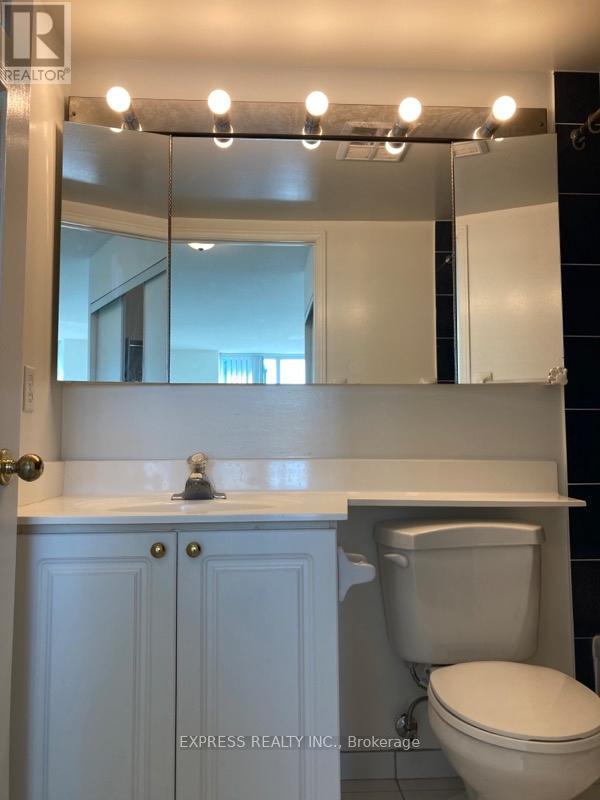 Lph15 - 39 Pemberton Avenue, Toronto (Newtonbrook East), Ontario  M2M 4L6 - Photo 9 - C12875456