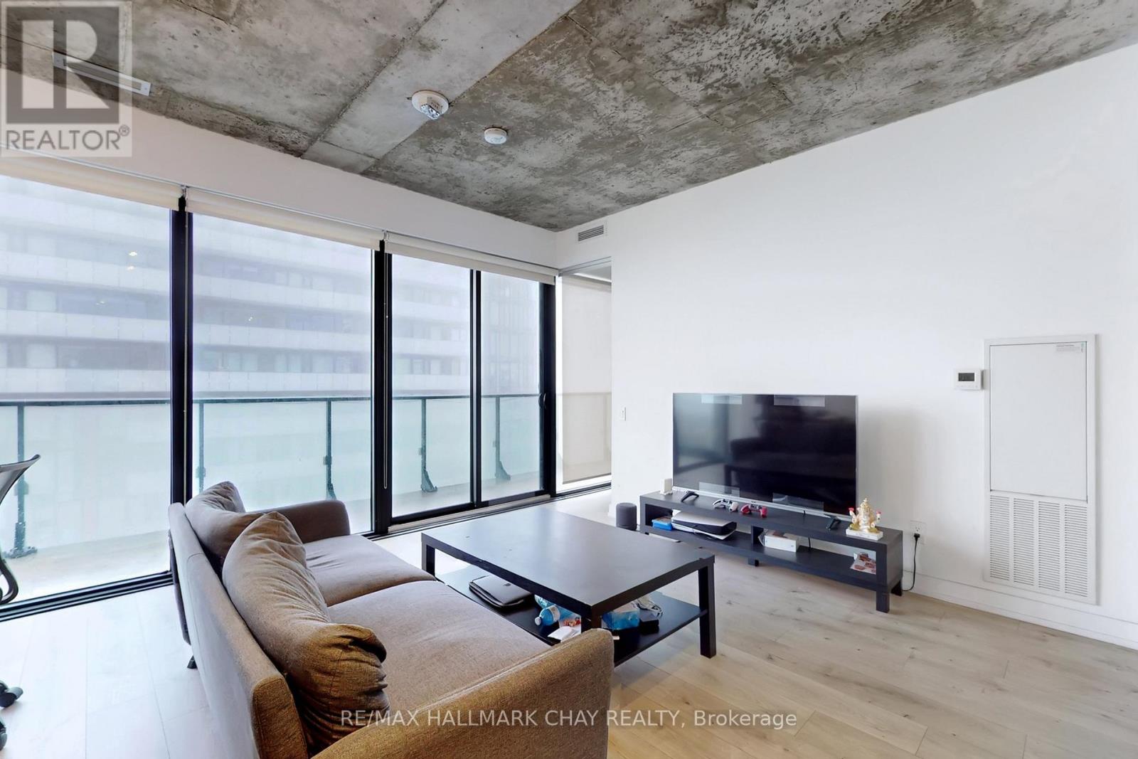 3305 - 161 Roehampton Avenue, Toronto (Mount Pleasant West), Ontario  M4P 1P9 - Photo 6 - C12875466