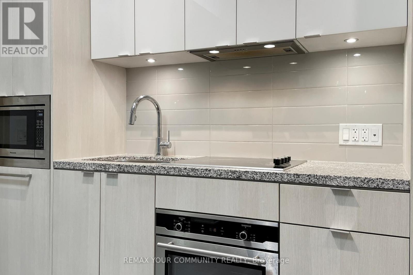 621 - 115 Blue Jays Way, Toronto (Waterfront Communities), Ontario  M5V 3T3 - Photo 19 - C12875478