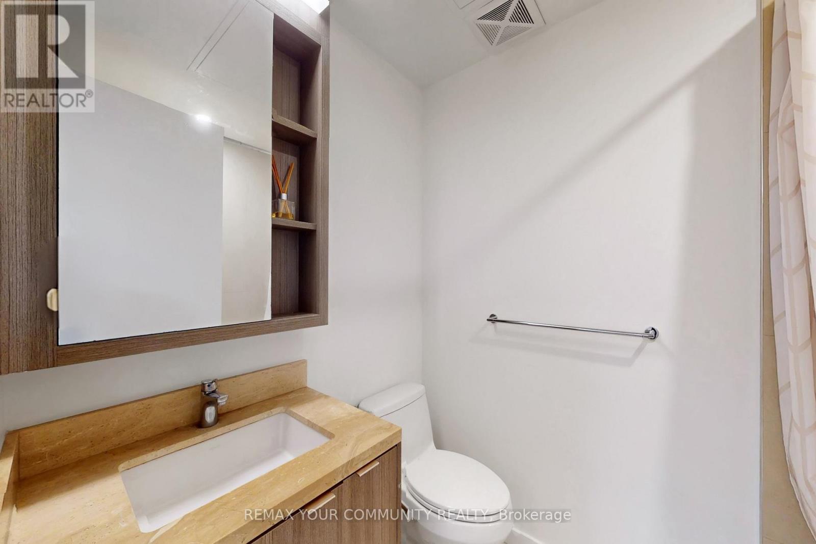 621 - 115 Blue Jays Way, Toronto (Waterfront Communities), Ontario  M5V 3T3 - Photo 26 - C12875478