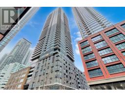 621 - 115 BLUE JAYS WAY, Toronto, Ontario