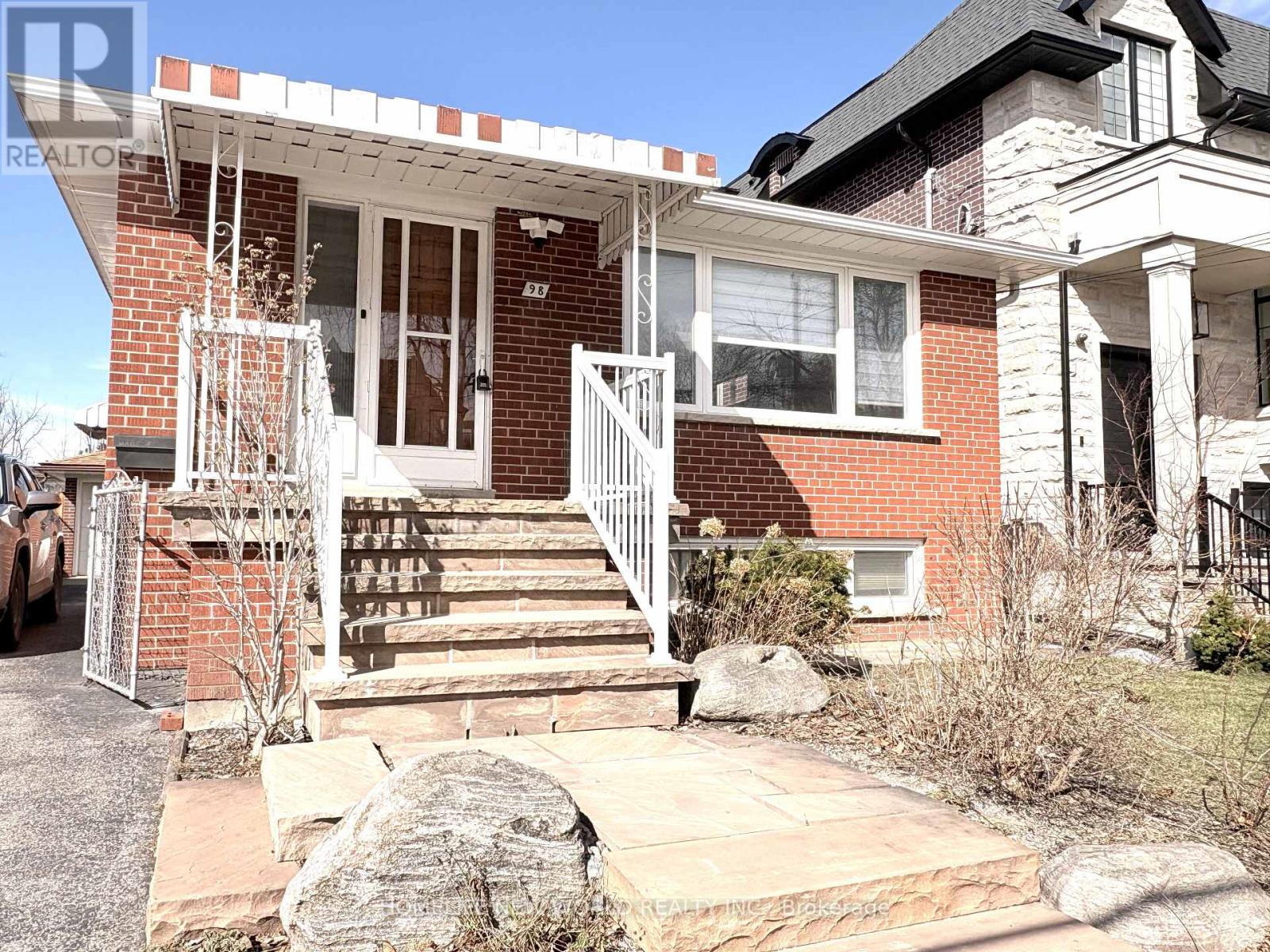 MAIN - 98 NEWTON DRIVE, toronto (newtonbrook east), Ontario