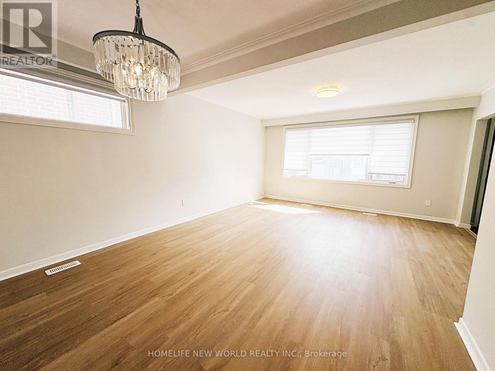 Main - 98 Newton Drive, Toronto (Newtonbrook East), Ontario  M2M 2N1 - Photo 3 - C12875580