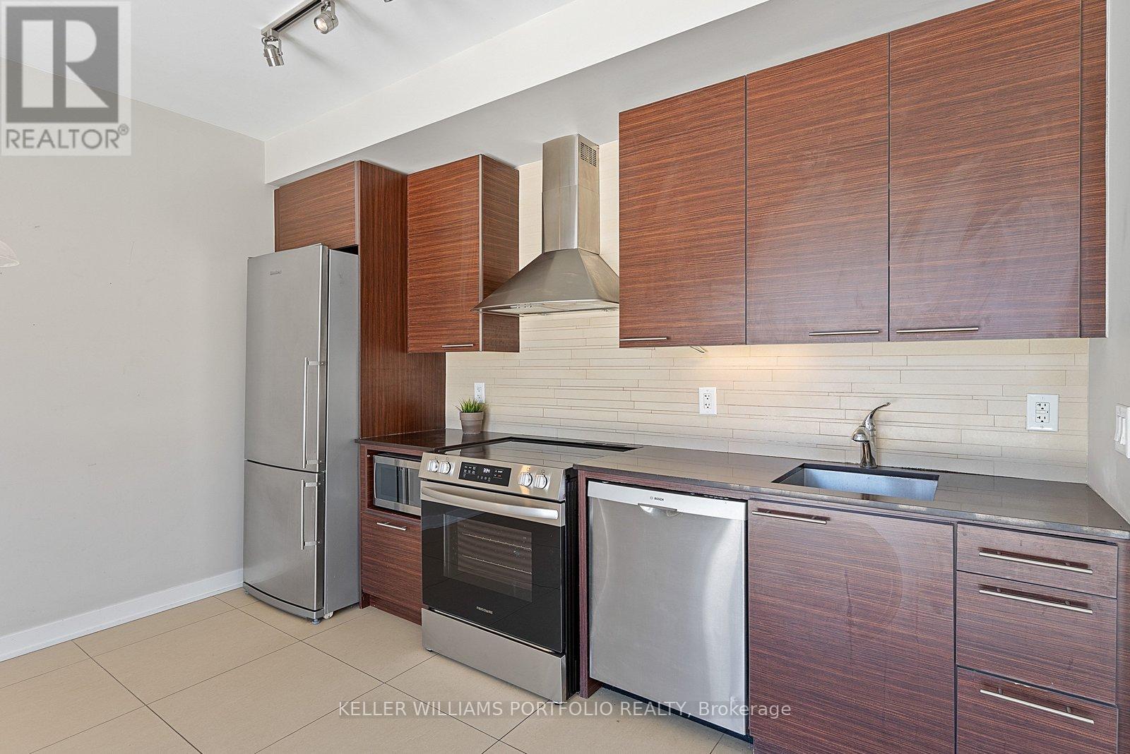 404 - 3 Market Street, Toronto (Waterfront Communities), Ontario  M5E 0A3 - Photo 12 - C12875626