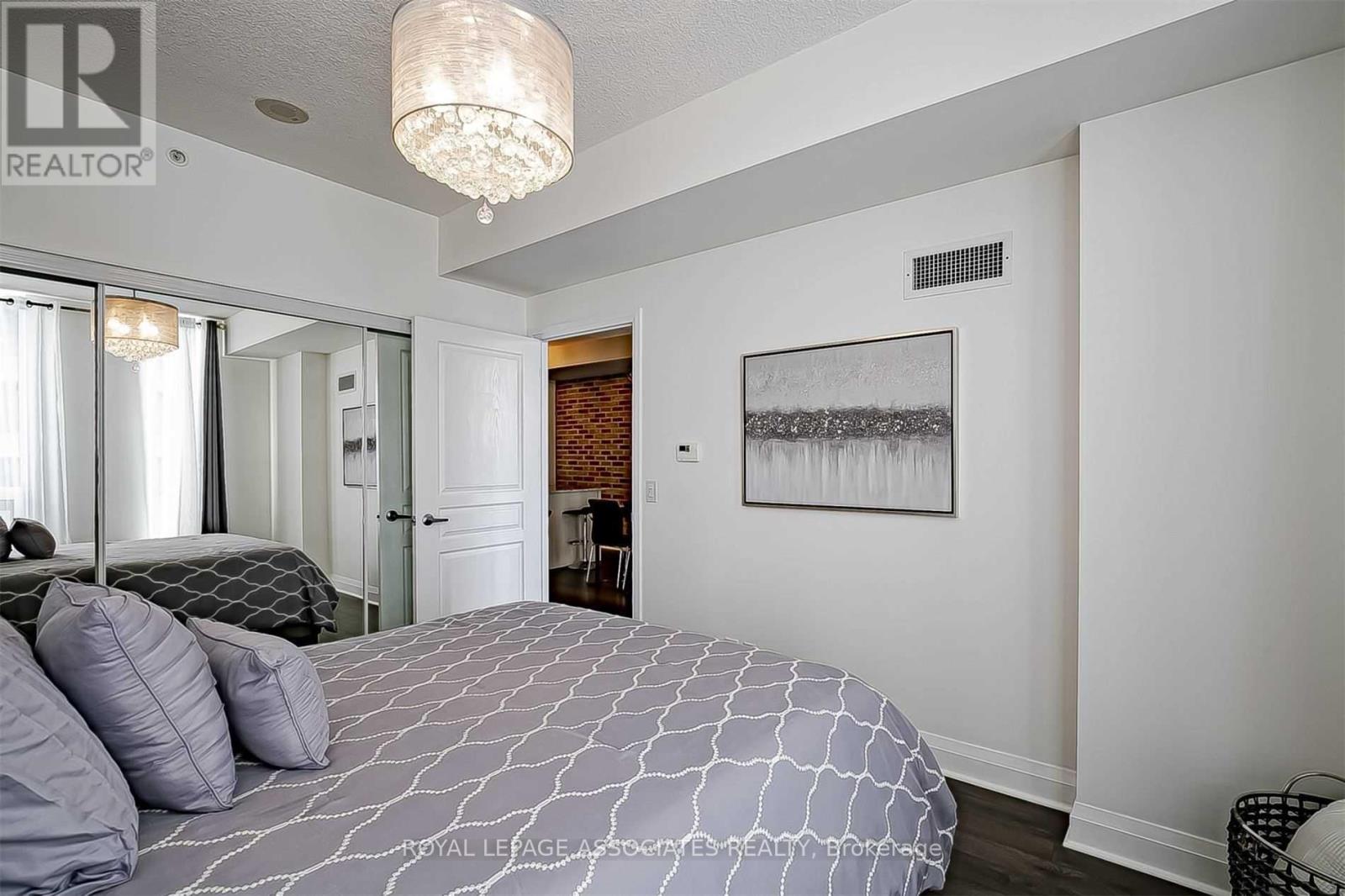 601 - 85 The Donway W, Toronto (Banbury-Don Mills), Ontario  M3C 0L9 - Photo 13 - C12875644