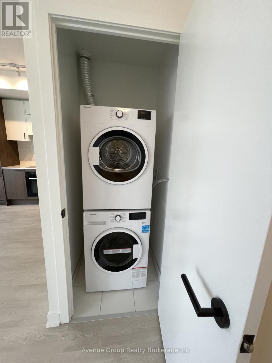 701 - 1 Quarrington Lane, Toronto (Banbury-Don Mills), Ontario  M3C 0S4 - Photo 13 - C12875654