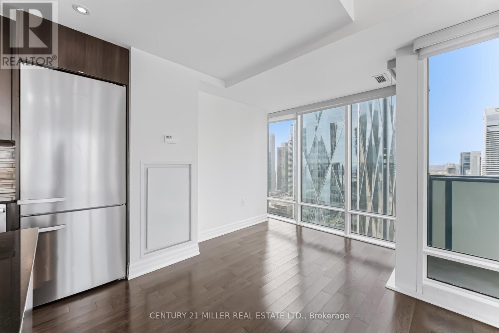 3705 - 8 The Esplanade, Toronto (Waterfront Communities), Ontario  M5E 0A6 - Photo 11 - C12875682