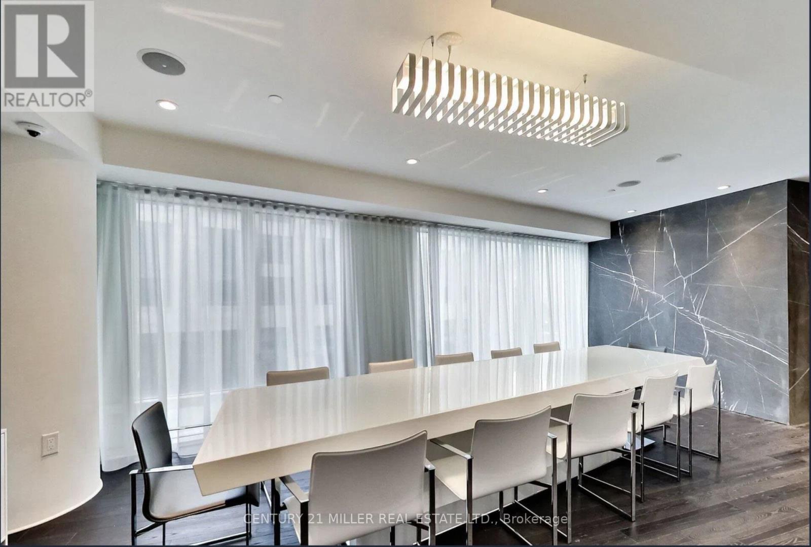 3705 - 8 The Esplanade, Toronto (Waterfront Communities), Ontario  M5E 0A6 - Photo 47 - C12875682