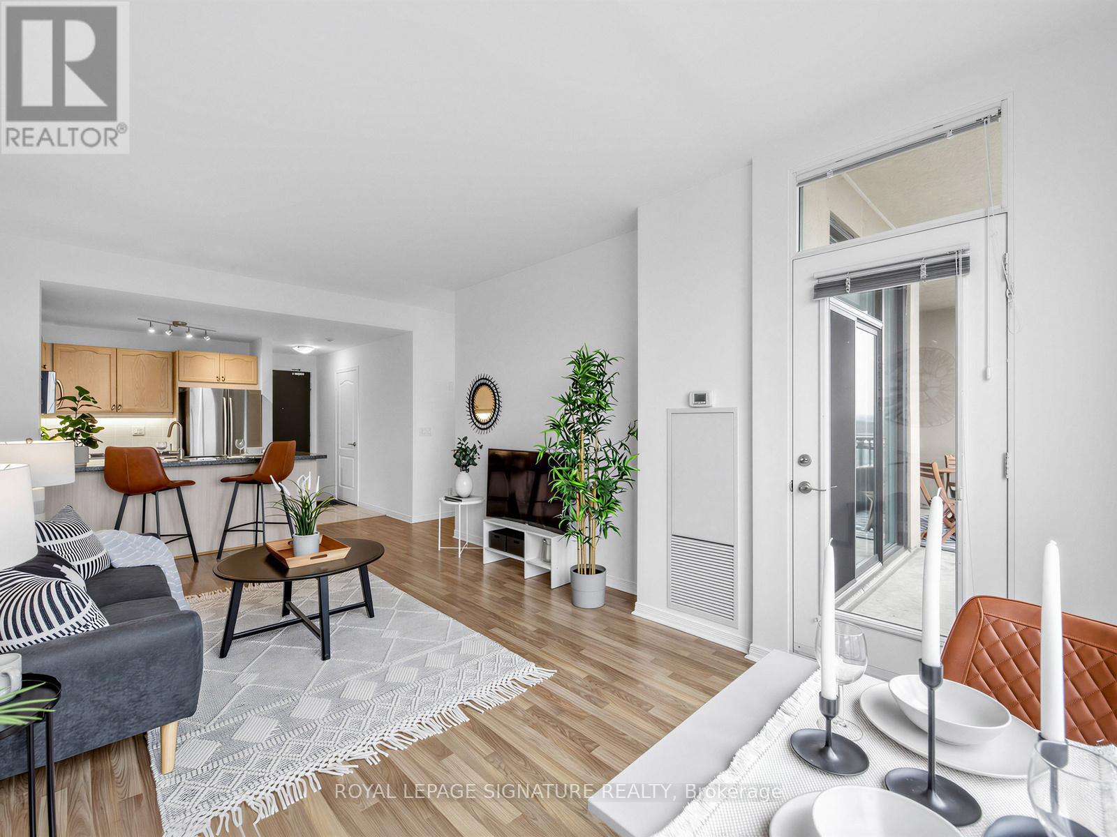 801 - 205 The Donway W, Toronto (Banbury-Don Mills), Ontario  M3B 3S5 - Photo 20 - C12875704