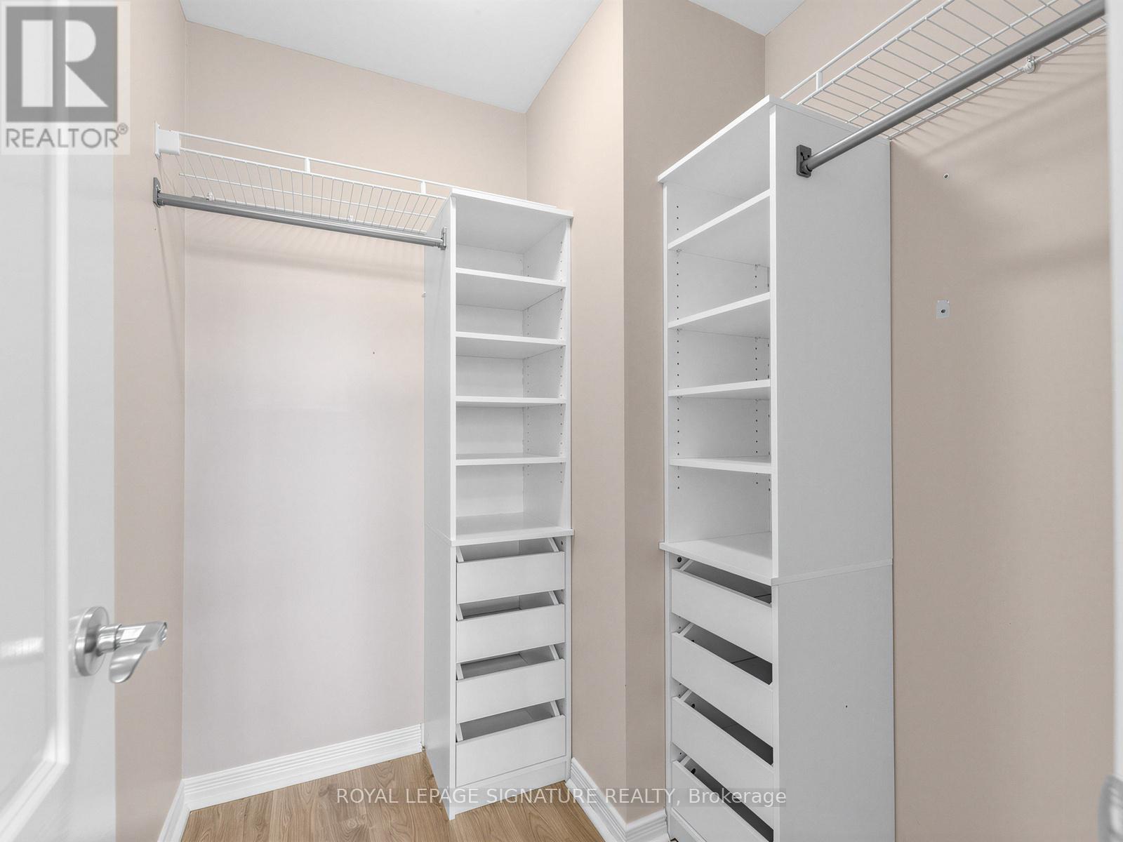 801 - 205 The Donway W, Toronto (Banbury-Don Mills), Ontario  M3B 3S5 - Photo 23 - C12875704