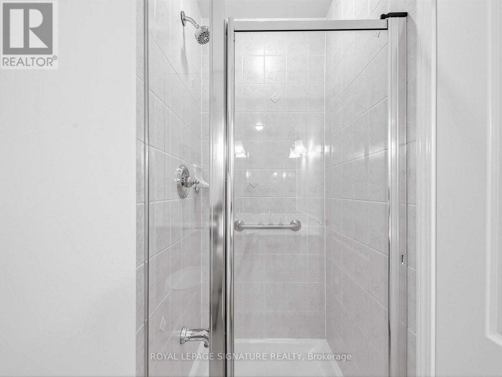 801 - 205 The Donway W, Toronto (Banbury-Don Mills), Ontario  M3B 3S5 - Photo 29 - C12875704