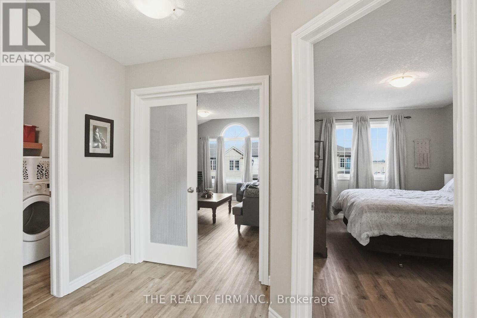 Photo 21 of 45 for 55 - 600 Hyde Park Road