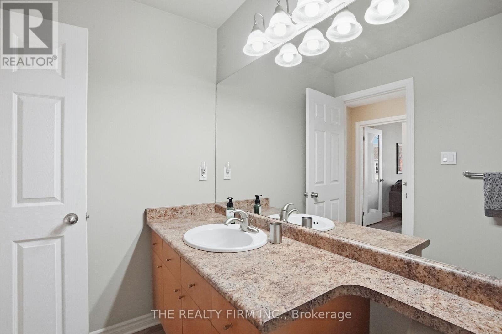 Photo 30 of 45 for 55 - 600 Hyde Park Road