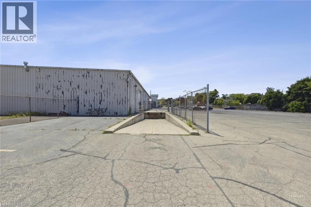 555 Barton Street, Stoney Creek, Ontario  L8E 5S1 - Photo 11 - 40811602