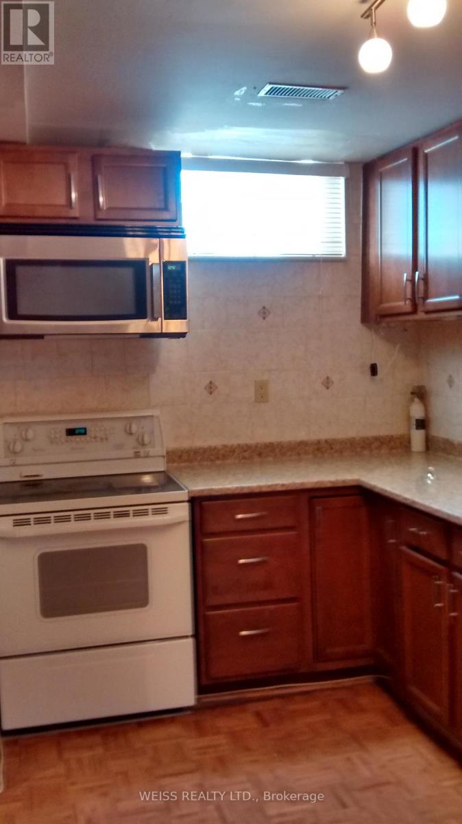 Bsmt - 4063 Ellesmere Road, Toronto (Highland Creek), Ontario  M1C 1J3 - Photo 10 - E12875508