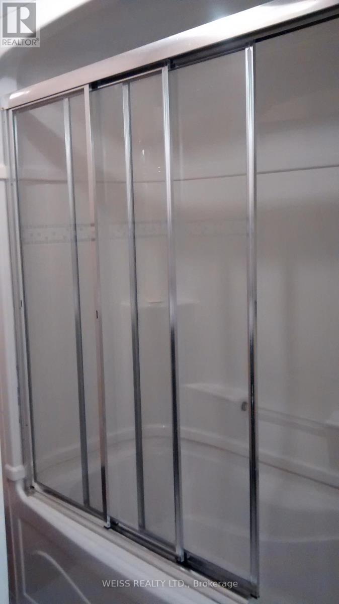 Bsmt - 4063 Ellesmere Road, Toronto (Highland Creek), Ontario  M1C 1J3 - Photo 3 - E12875508