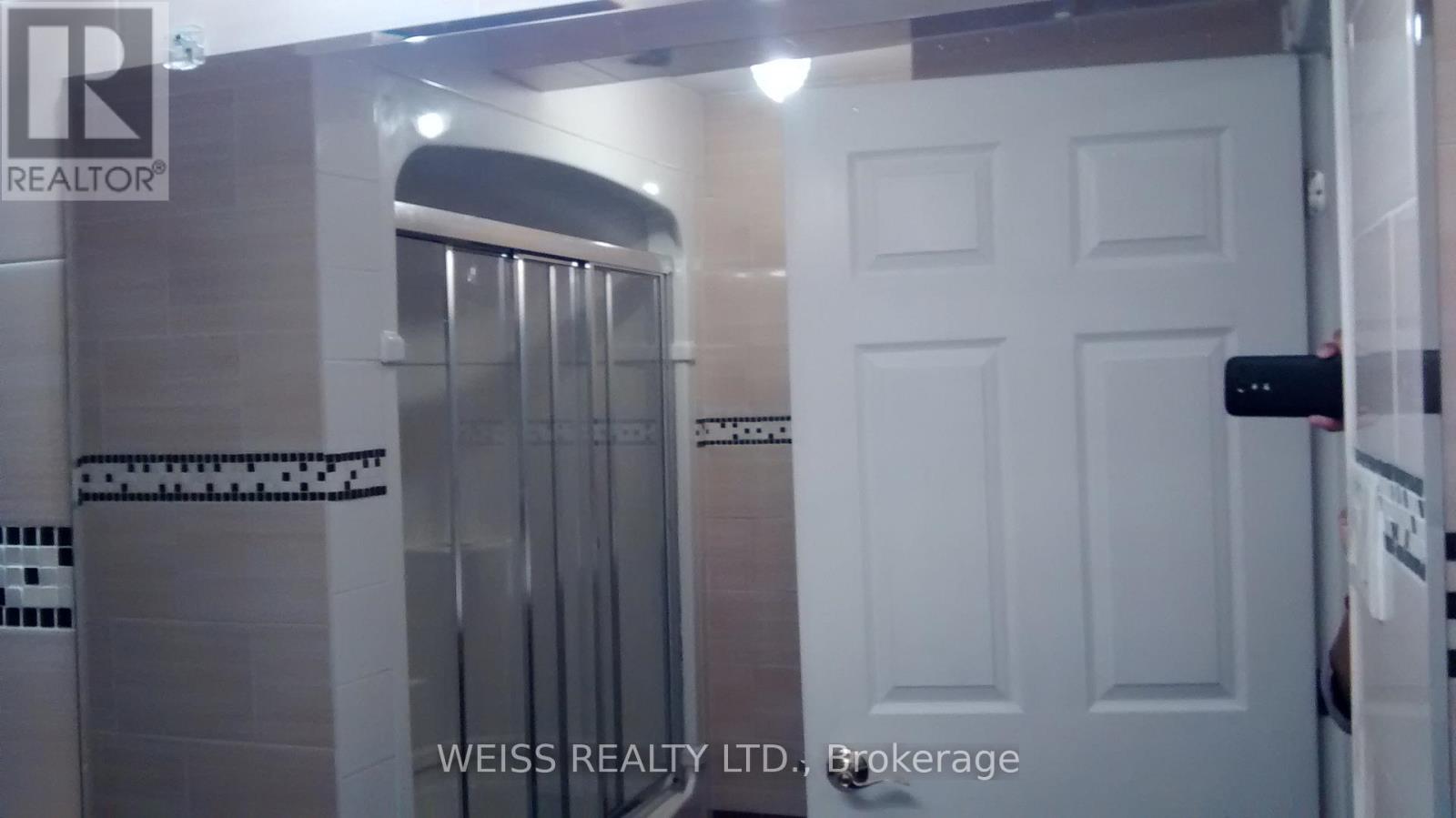 Bsmt - 4063 Ellesmere Road, Toronto (Highland Creek), Ontario  M1C 1J3 - Photo 5 - E12875508