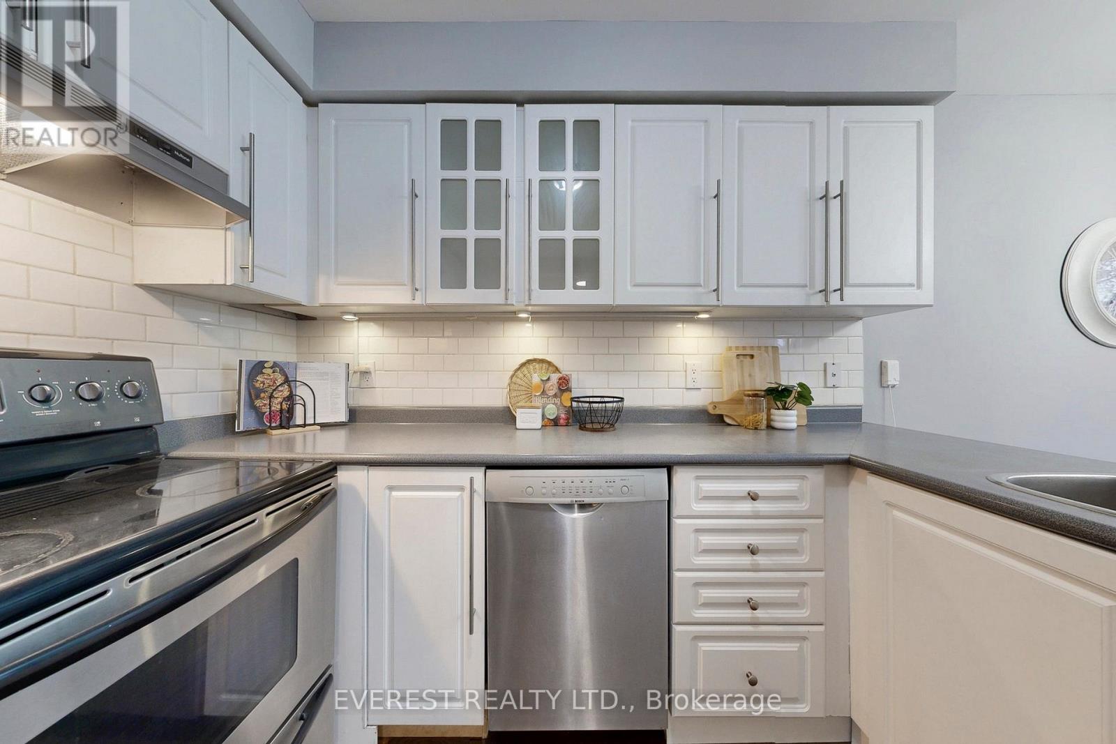 1323 Andover Drive, Oshawa, Ontario  L1K 2K3 - Photo 14 - E12875550