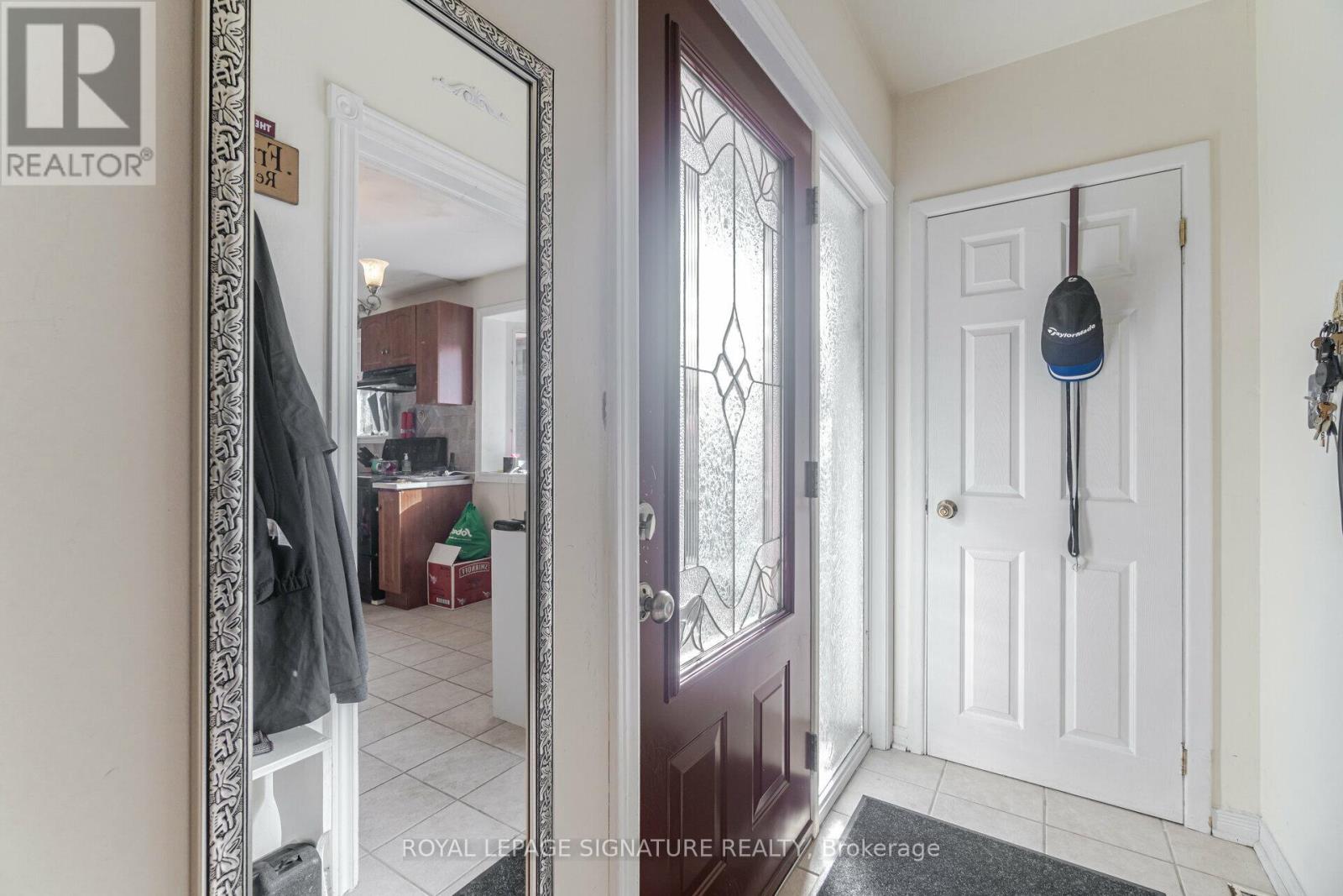 34 Ivan Road, Toronto, Ontario  M1C 1V2 - Photo 6 - E12875618