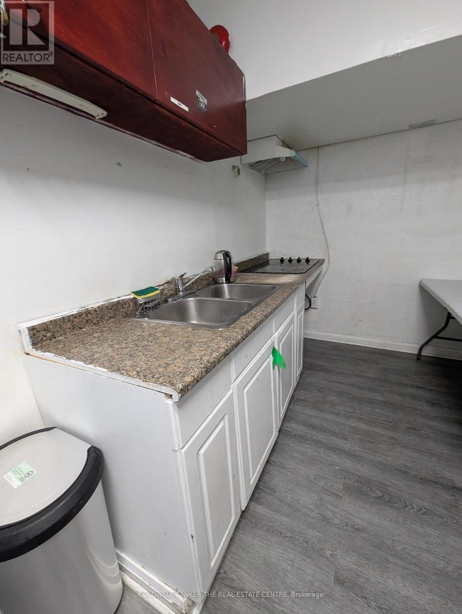 Lower Level - Bedroom #2 - 2823 Danforth Street, Toronto, Ontario  M4C 1M2 - Photo 5 - E12875620