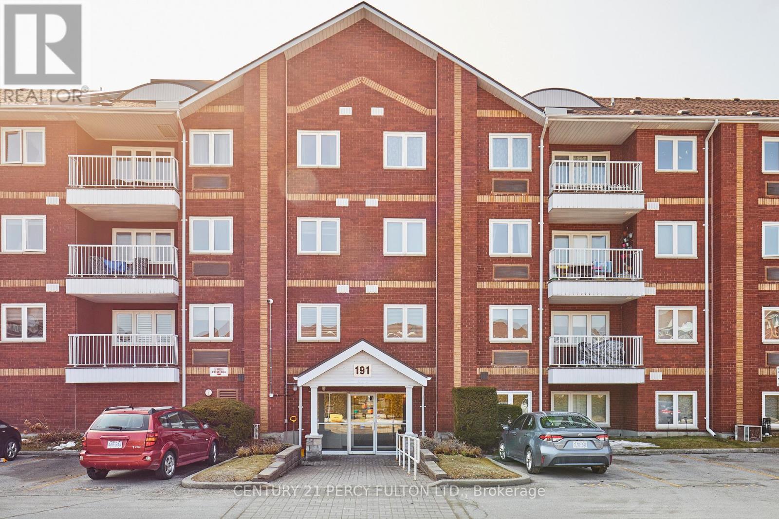 201 - 191 Lake Driveway W, Ajax, Ontario  L1S 7H9 - Photo 1 - E12875736