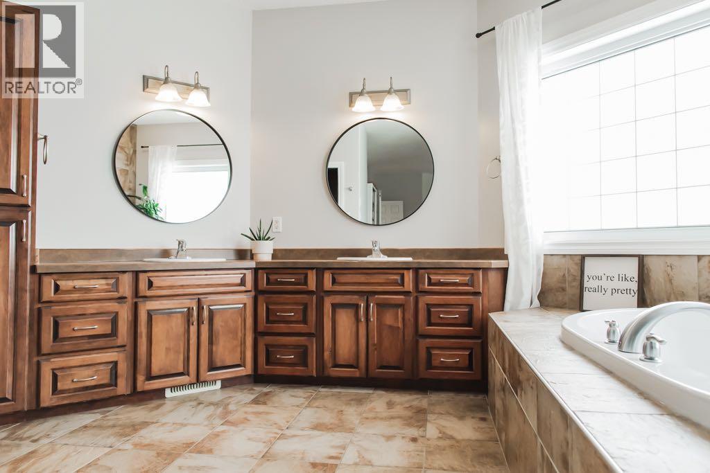 10626 Carriage Lane Drive, Rural Grande Prairie No. 1, Alberta  T8X 0G4 - Photo 33 - A2288643