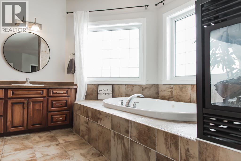 10626 Carriage Lane Drive, Rural Grande Prairie No. 1, Alberta  T8X 0G4 - Photo 32 - A2288643