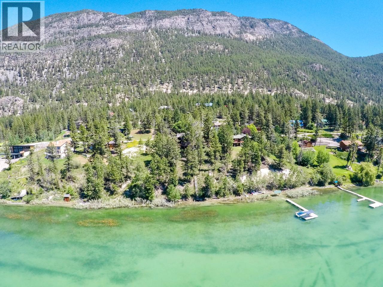 8397 Richardson Crescent, Canal Flats, British Columbia  V0B 1B0 - Photo 5 - 10361925