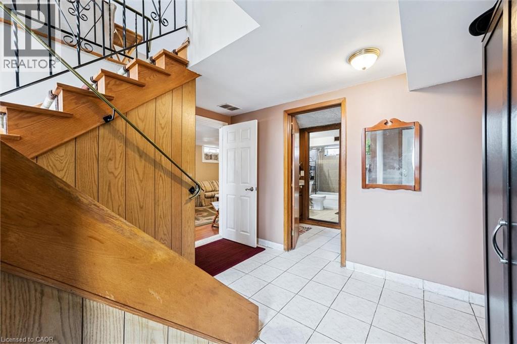 15 Wedgewood Drive, Cambridge, Ontario  N1S 2A8 - Photo 13 - 40811018