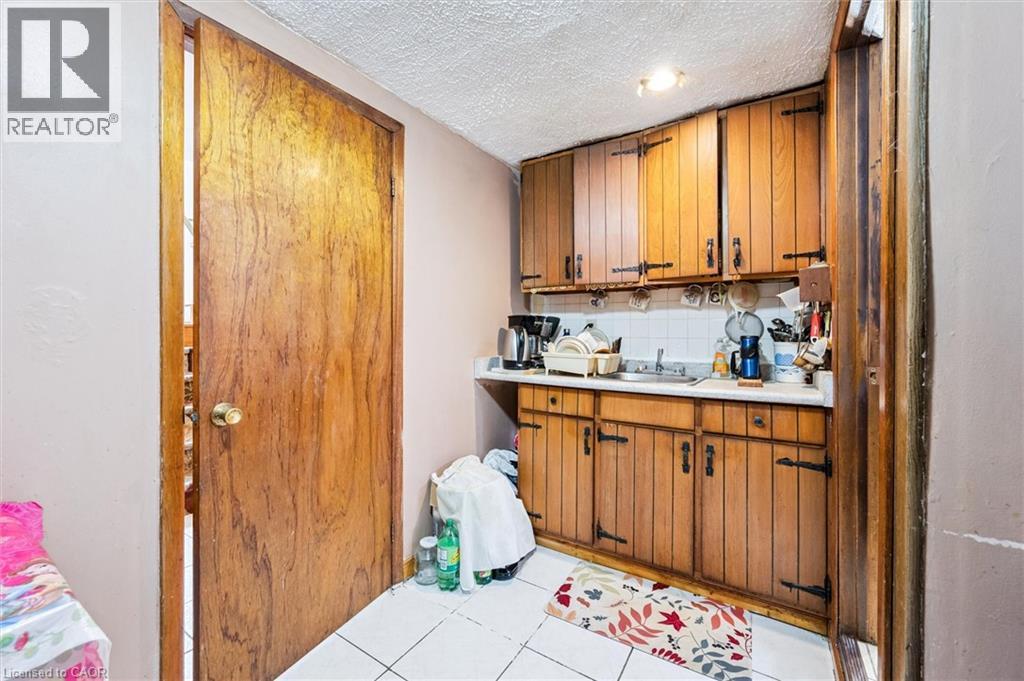 15 Wedgewood Drive, Cambridge, Ontario  N1S 2A8 - Photo 18 - 40811018