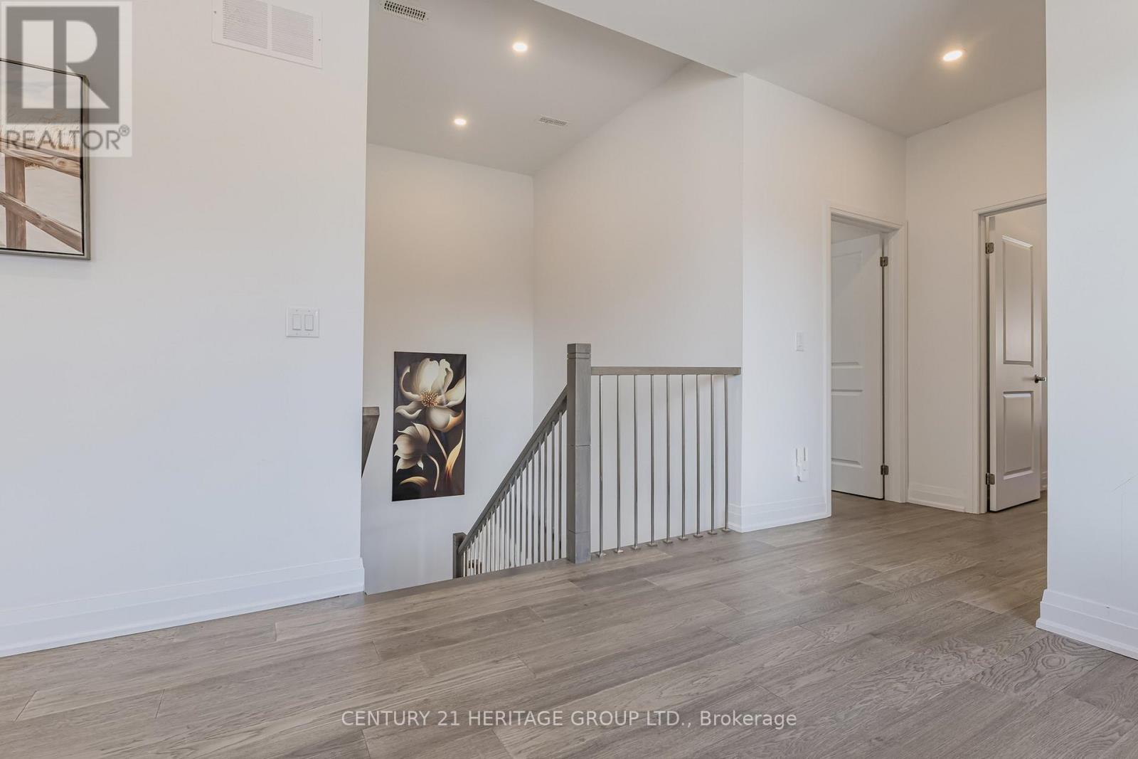 251 Oxford Street, Richmond Hill (Mill Pond), Ontario  L4C 7V7 - Photo 22 - N12875444