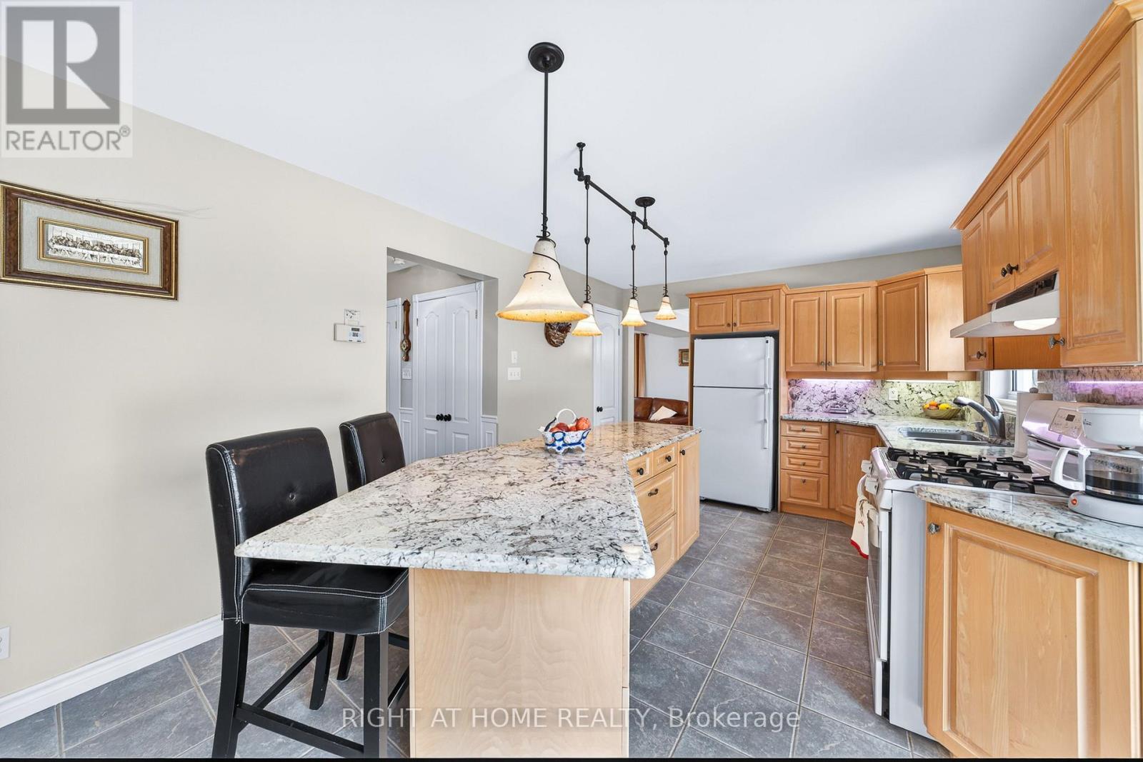 3338 Warnica Avenue, Innisfil, Ontario  L9S 2K9 - Photo 19 - N12875504