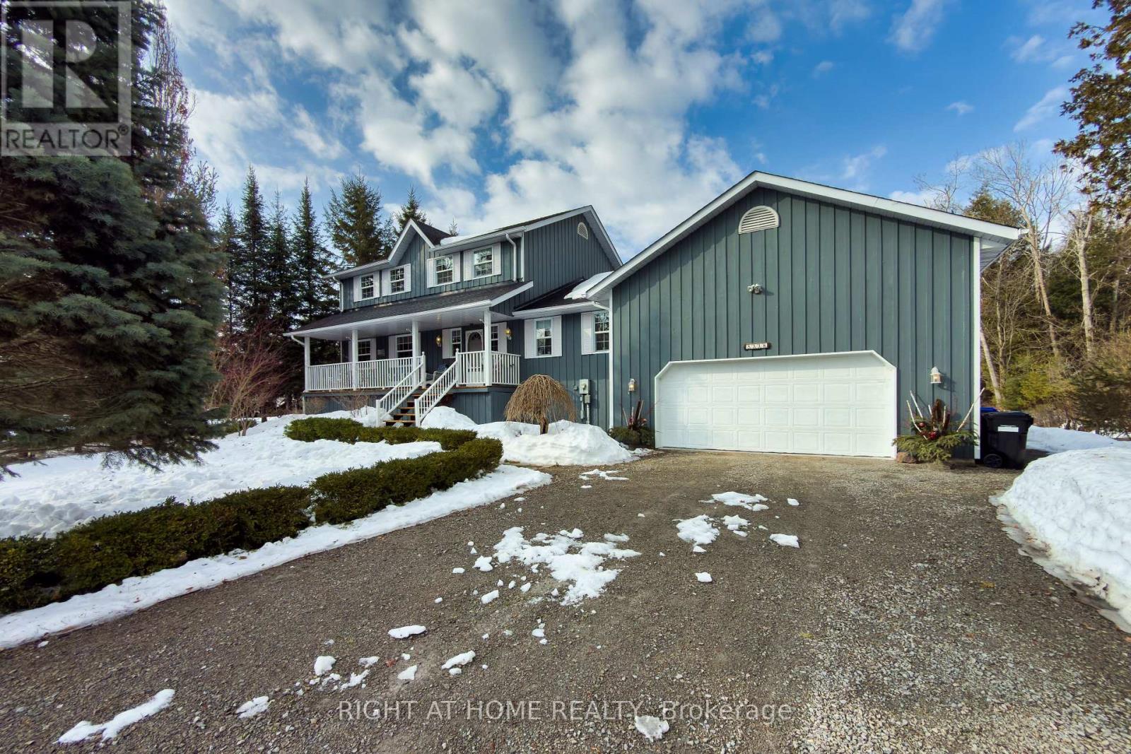 3338 Warnica Avenue, Innisfil, Ontario  L9S 2K9 - Photo 2 - N12875504