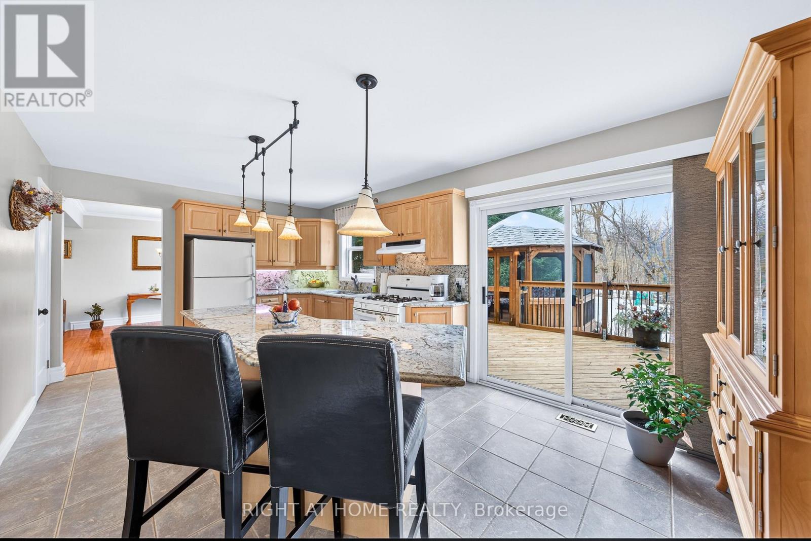 3338 Warnica Avenue, Innisfil, Ontario  L9S 2K9 - Photo 20 - N12875504