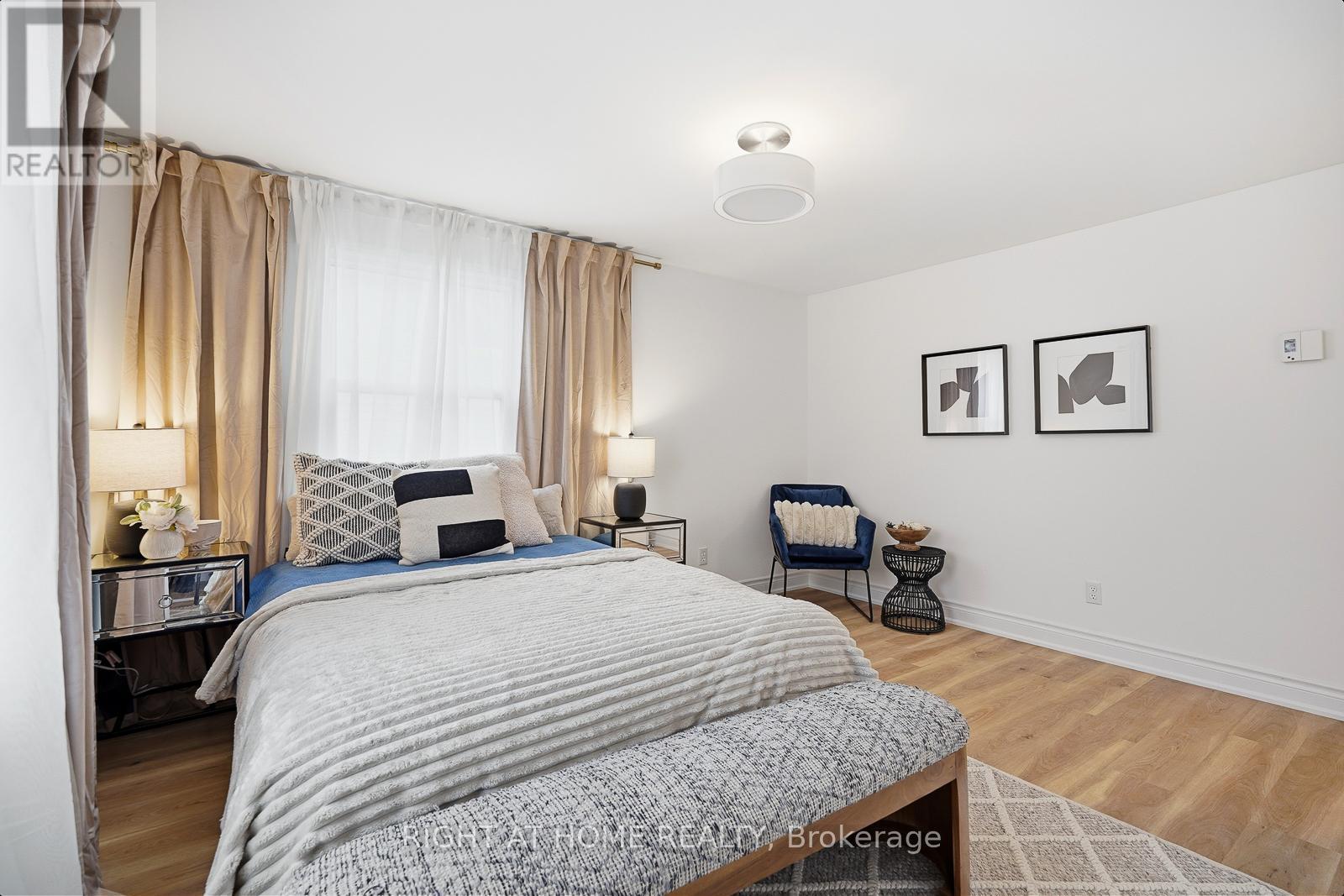 259 Glenwoods Avenue, Georgina, Ontario  L4P 2X1 - Photo 20 - N12875510